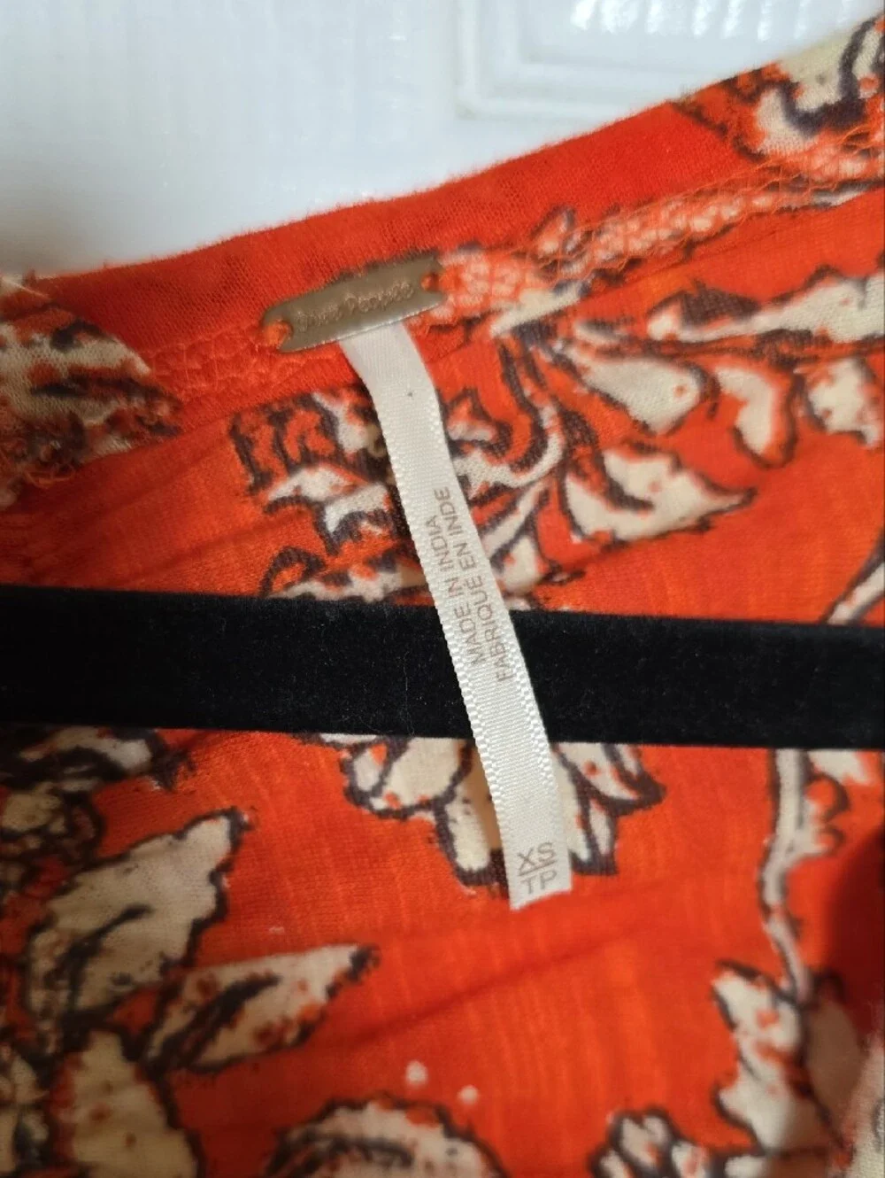 Free People XS Orange Floral Ruched V-Neck Long Sleeve Top